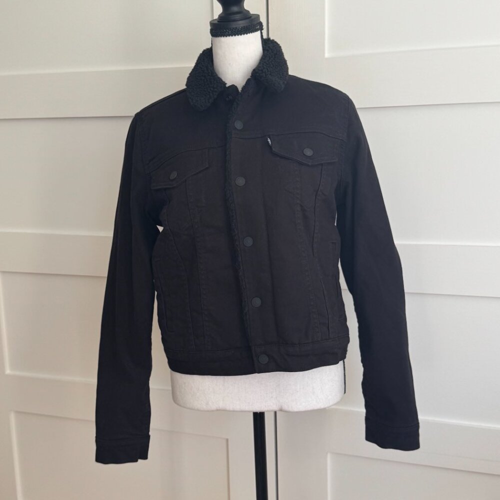 LEVI'S BNWT - Trucker black denim/sherpa jacket - size S - Picture 3 of 9